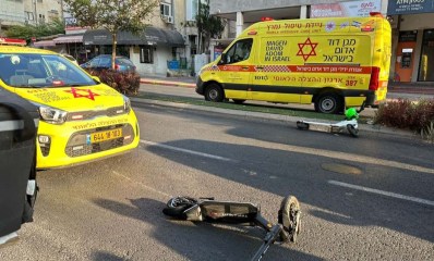 זירת התאונה בשדרות ירושלים רמת גן. צילום: תיעוד מבצעי מד"א
