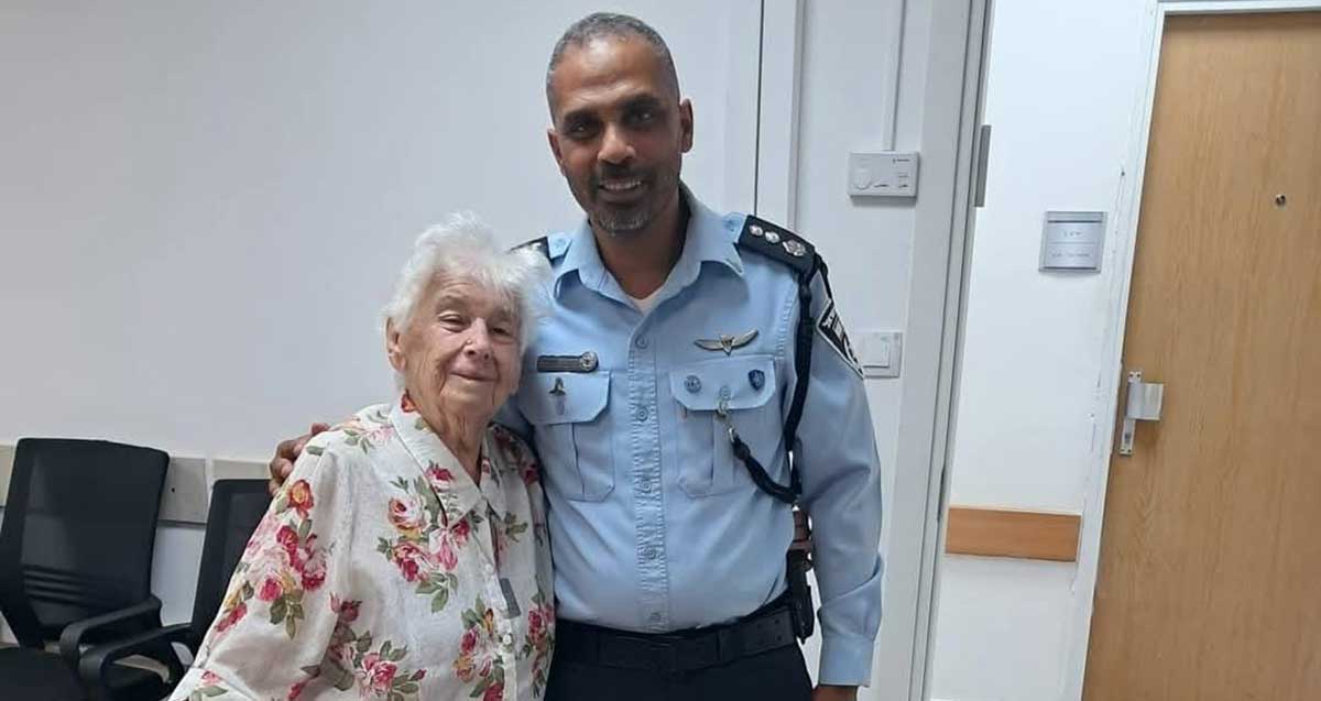 מפקד תחנת בני ברק רמת גן, נצ"מ רותם וסקר ומריאנה לוטן.