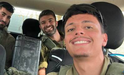 שלושה חיילים צה״ל ברכב