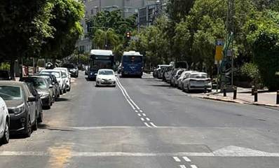 כביש ברחוב כצנלסון