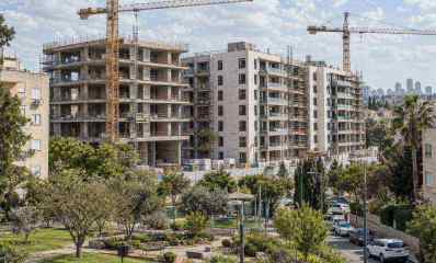 איור AI של בנייני מגורים בבנייה. קרדיט ר"ג גבעתיים אונליין