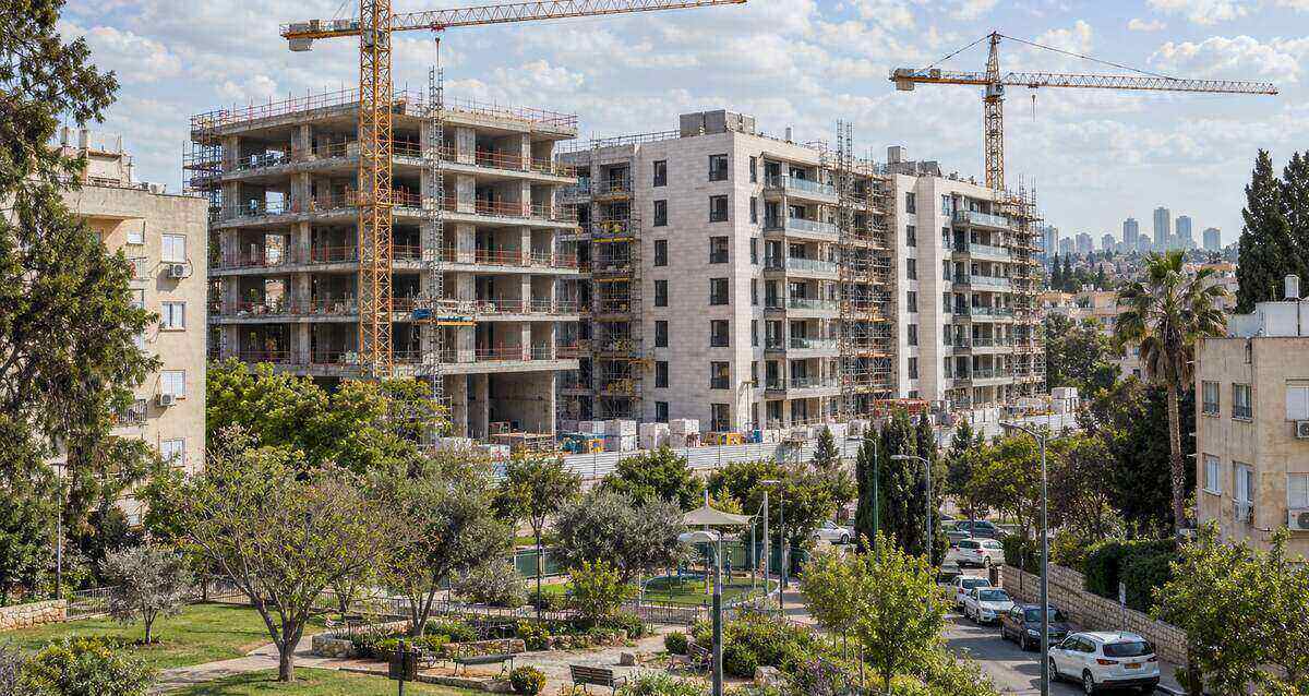 איור AI של בנייני מגורים בבנייה. קרדיט ר"ג גבעתיים אונליין